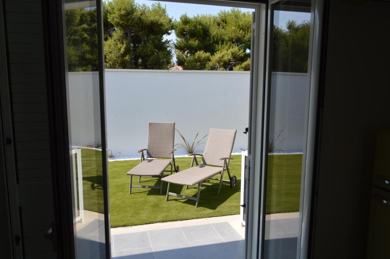 Villa Baia dei Gruccioni Trani Esterno foto