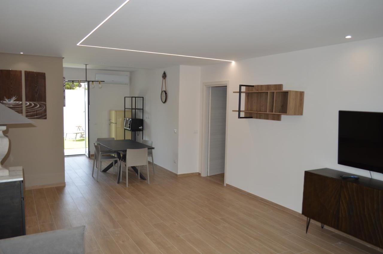 Villa Baia dei Gruccioni Trani Esterno foto